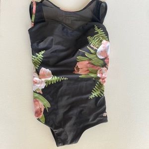 NWT Albion The Maria One Piece in Carolina Size Small